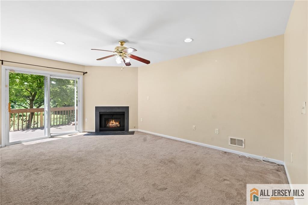 5 Edith Place Franklin NJ 08873