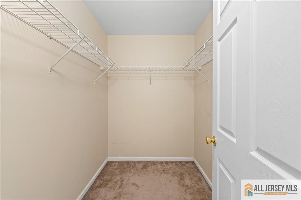 5 Edith Place Franklin NJ 08873