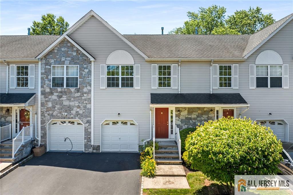 5 Edith Place Franklin NJ 08873