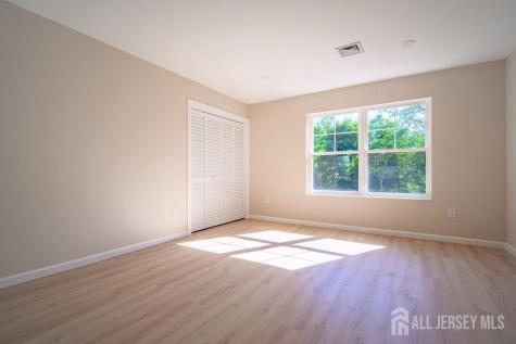 10-A Delar Parkway Franklin Twsp NJ 08823