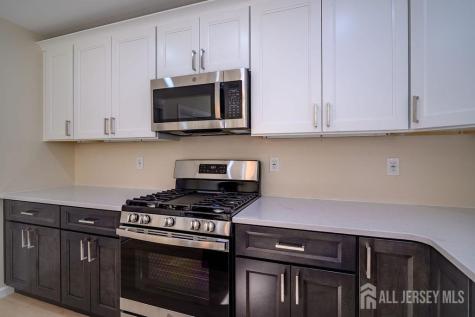 10-A Delar Parkway Franklin Twsp NJ 08823