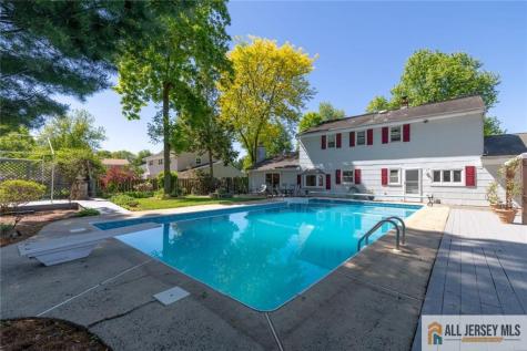 9 May Court Piscataway NJ 08854