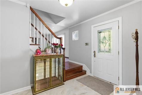 9 May Court Piscataway NJ 08854