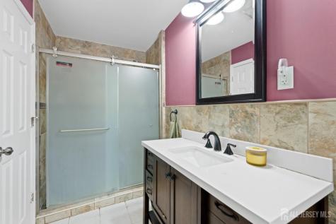 13 Fishel Road Edison NJ 08820