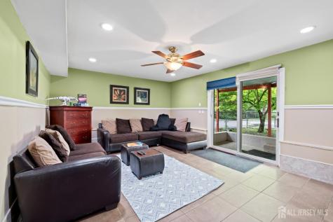 13 Fishel Road Edison NJ 08820