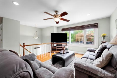 13 Fishel Road Edison NJ 08820