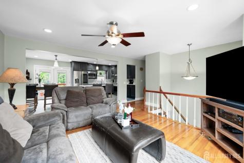 13 Fishel Road Edison NJ 08820