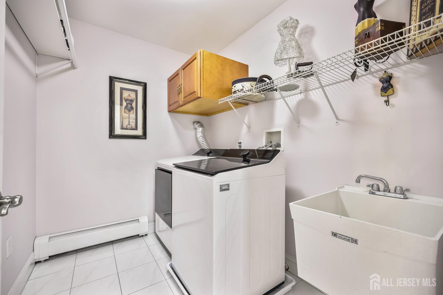 304 Dey Grove Road Monroe NJ 08831