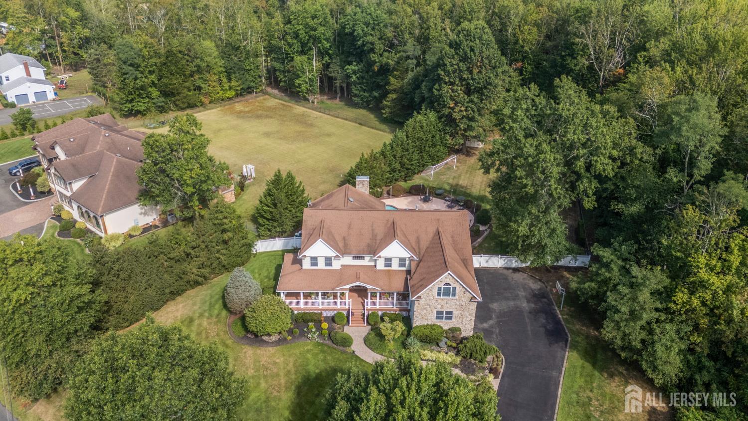 304 Dey Grove Road Monroe NJ 08831