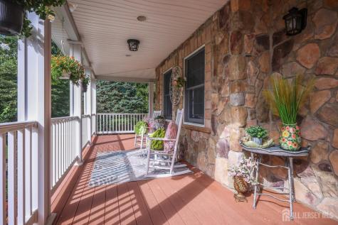304 Dey Grove Road Monroe NJ 08831