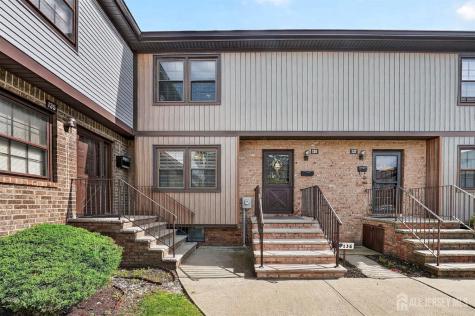 136 Highview Drive Woodbridge Proper NJ 07095