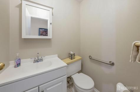 136 Highview Drive Woodbridge Proper NJ 07095
