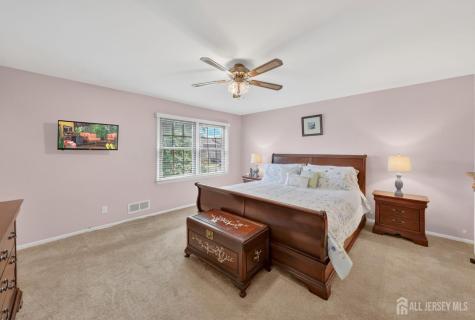 136 Highview Drive Woodbridge Proper NJ 07095