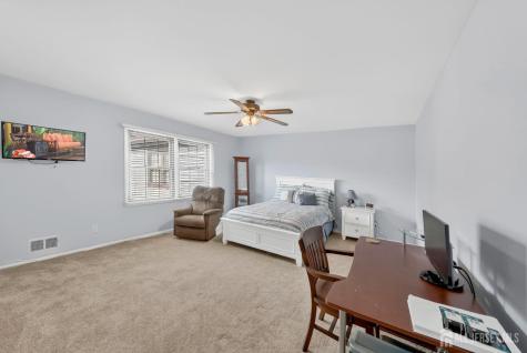 136 Highview Drive Woodbridge Proper NJ 07095