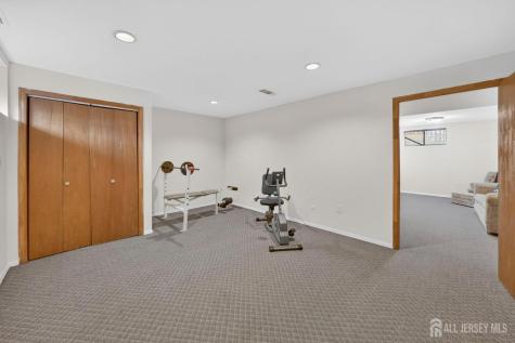 136 Highview Drive Woodbridge Proper NJ 07095