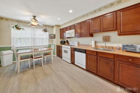 136 Highview Drive Woodbridge Proper NJ 07095