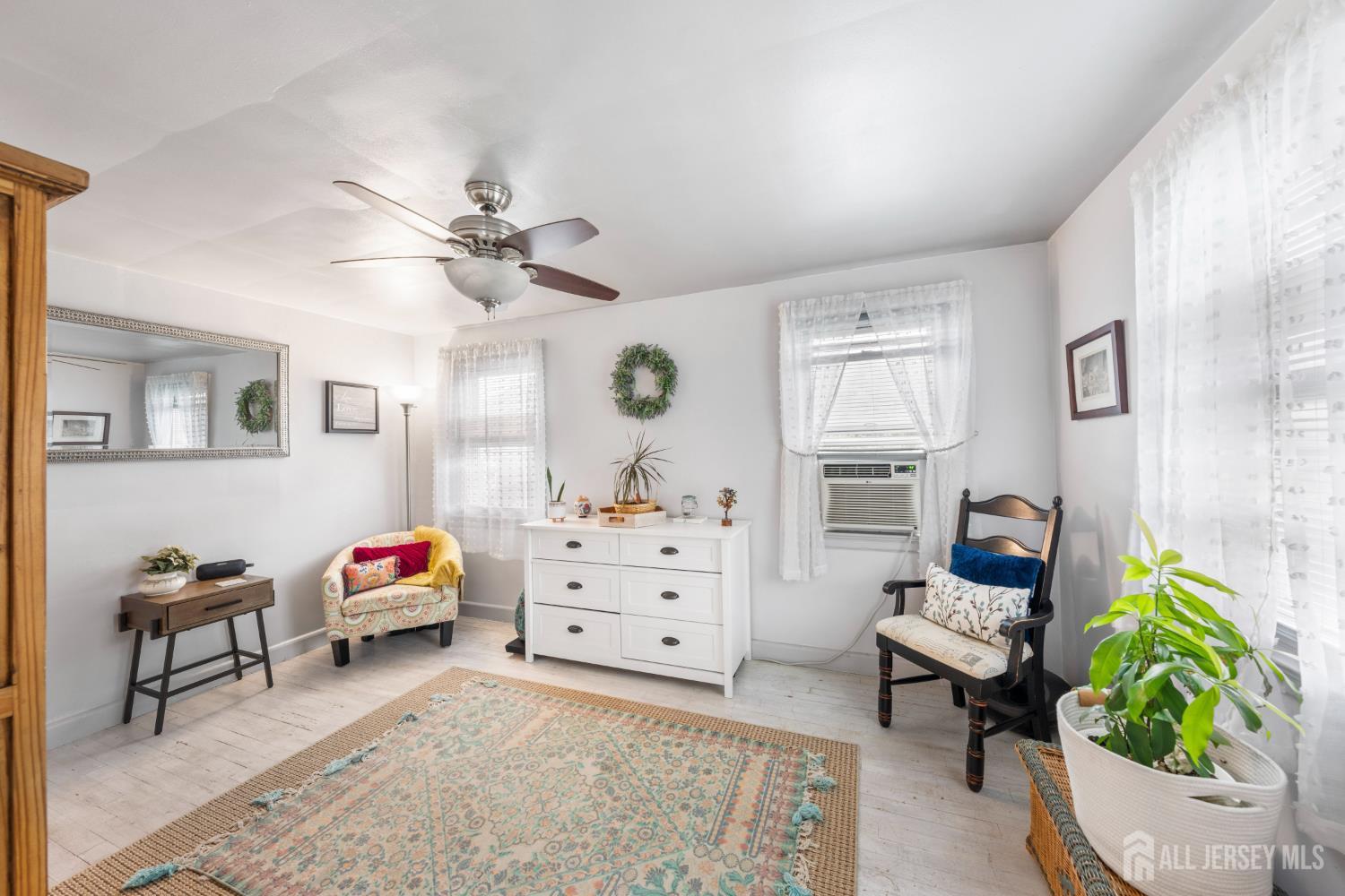 719 Locust Street Roselle Park NJ 07204