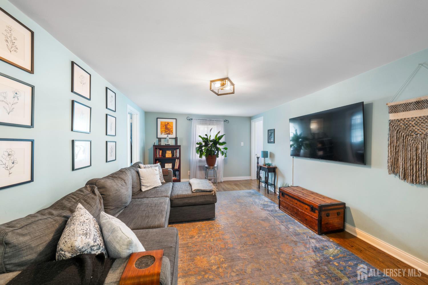 719 Locust Street Roselle Park NJ 07204