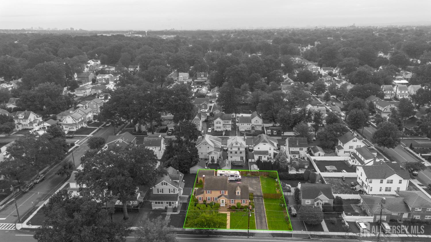 719 Locust Street Roselle Park NJ 07204