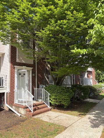 502 Great Beds Court Perth Amboy NJ 08861