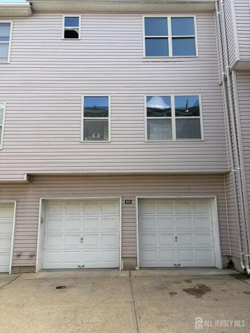 502 Great Beds Court Perth Amboy NJ 08861