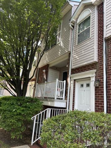 502 Great Beds Court Perth Amboy NJ 08861