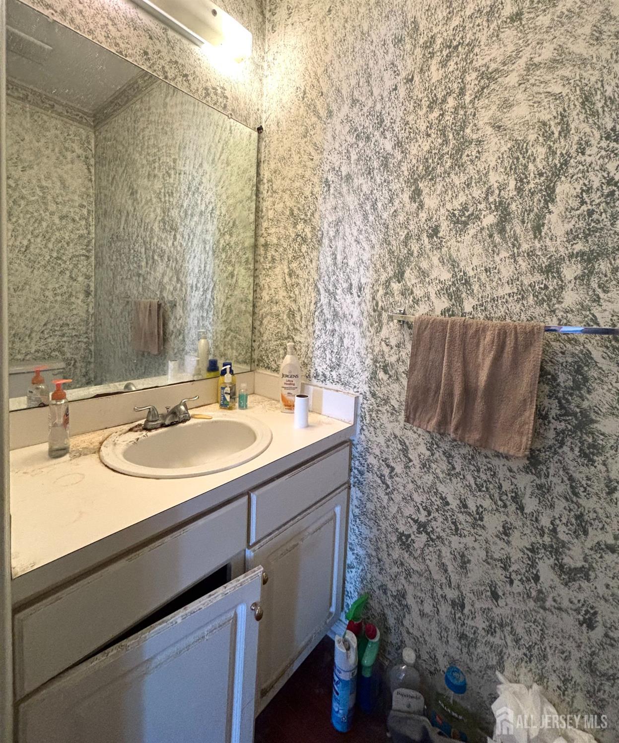1206 Blossom Circle South Brunswick NJ 08810