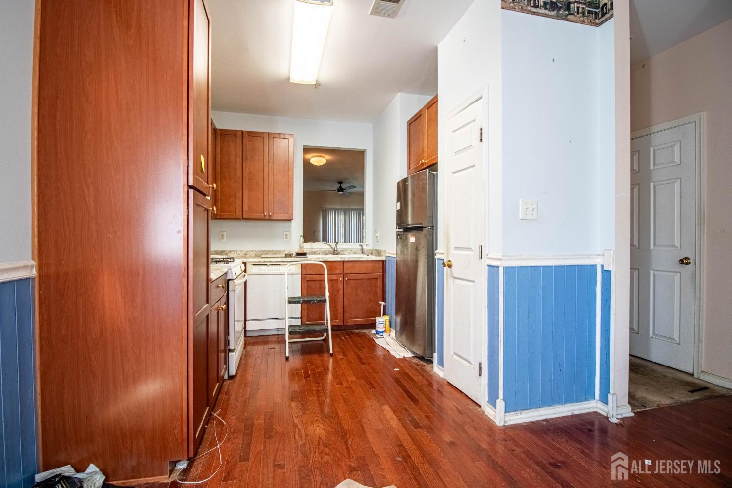 1206 Blossom Circle South Brunswick NJ 08810