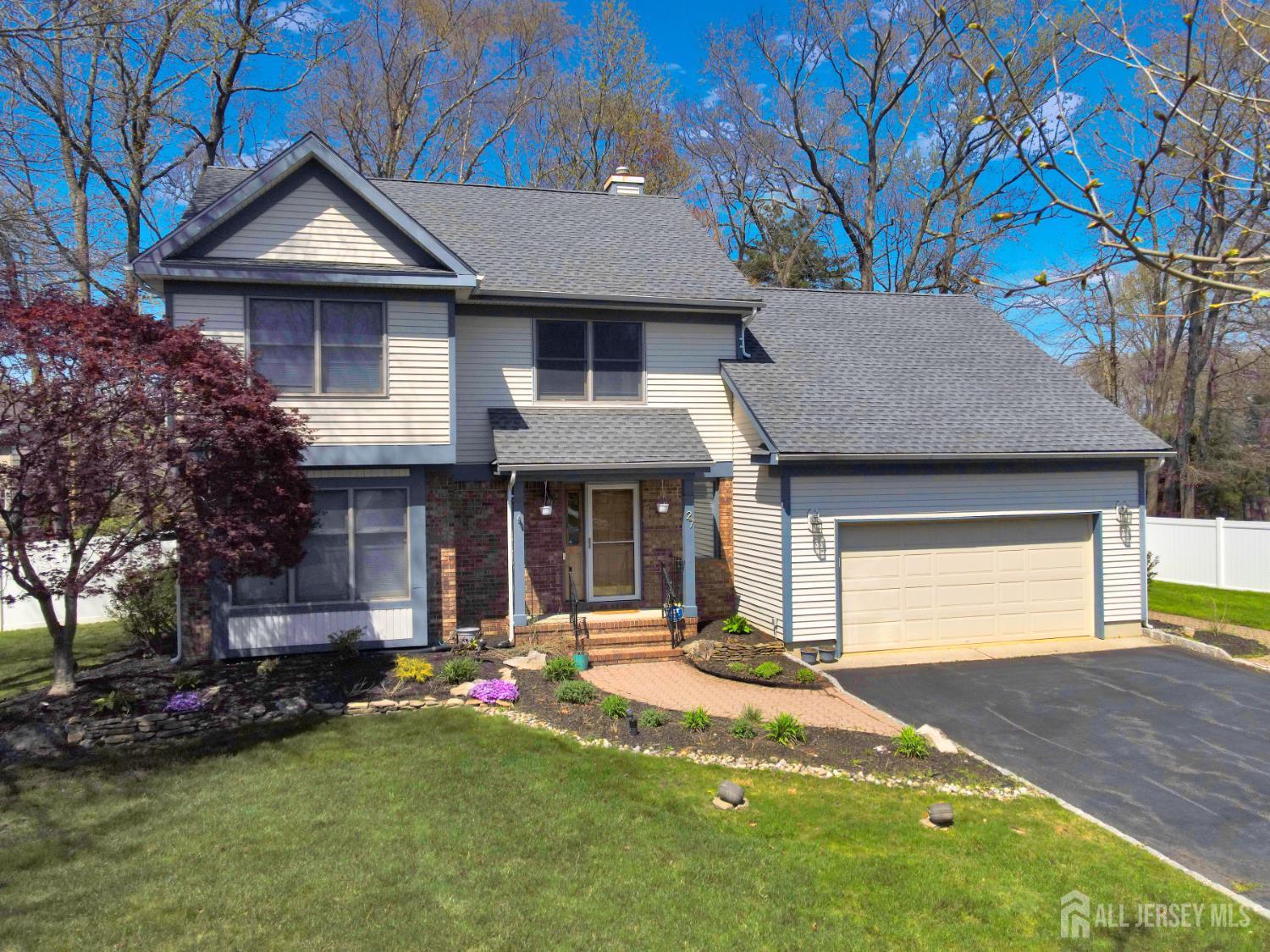 27 Oakland Road Old Bridge NJ 08857
