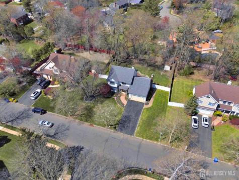 27 Oakland Road Old Bridge NJ 08857