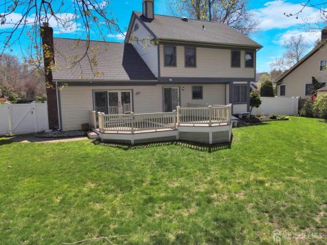 27 Oakland Road Old Bridge NJ 08857