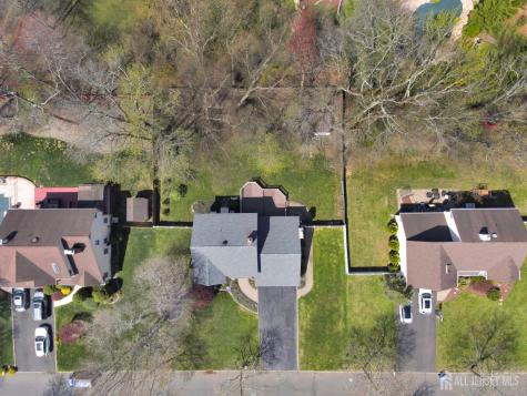 27 Oakland Road Old Bridge NJ 08857
