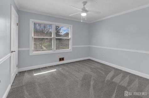 27 Oakland Road Old Bridge NJ 08857