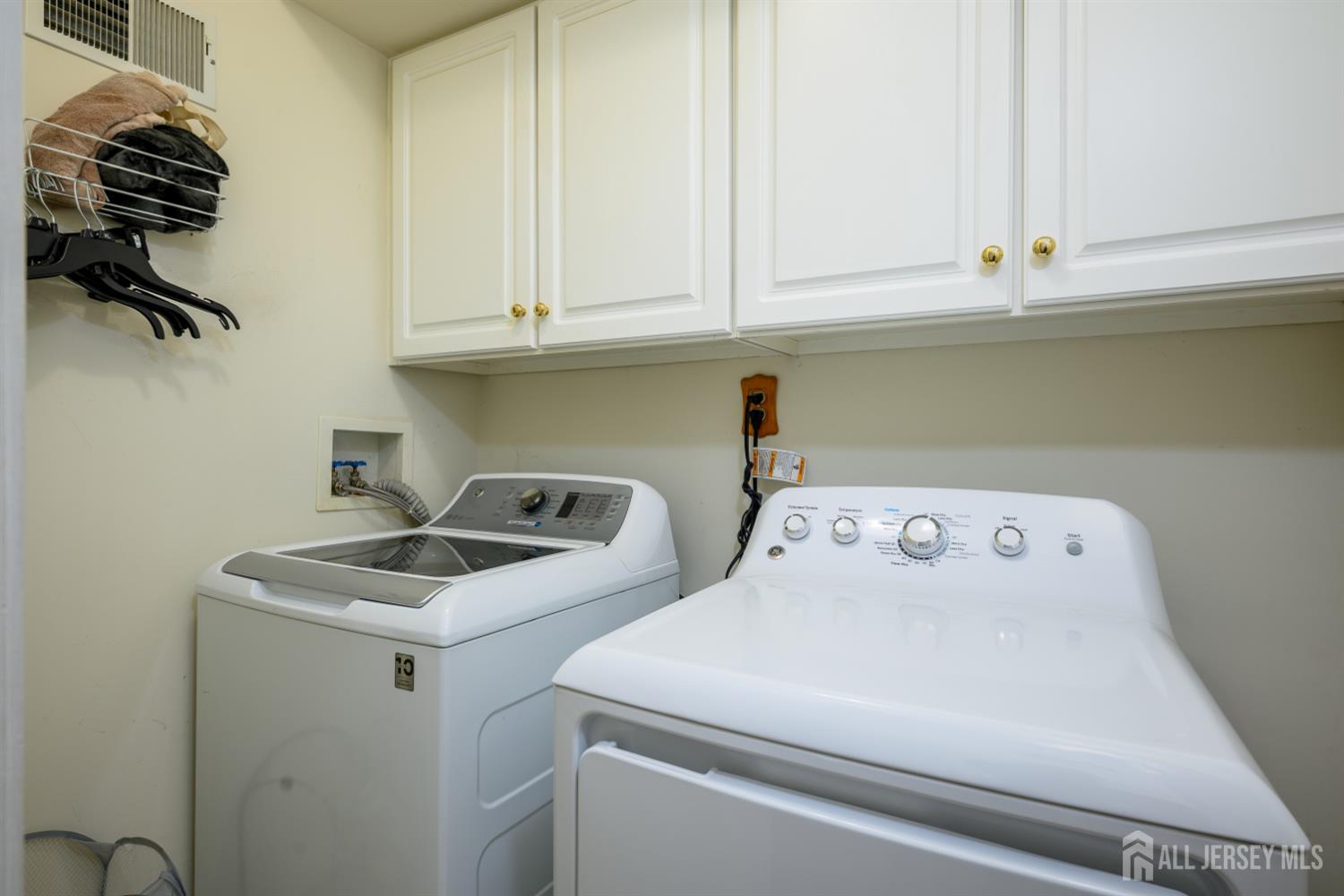 34 2nd Street Spotswood NJ 08884