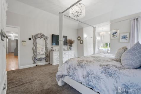 32 Scott Drive Monroe NJ 08831