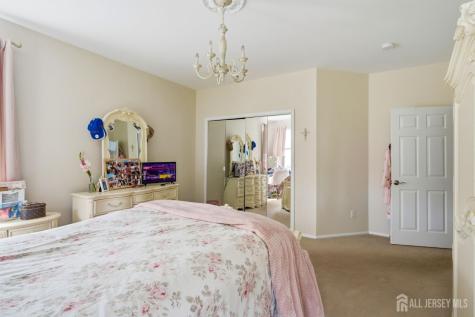 32 Scott Drive Monroe NJ 08831