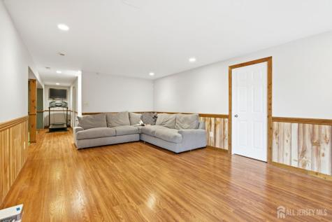 32 Scott Drive Monroe NJ 08831