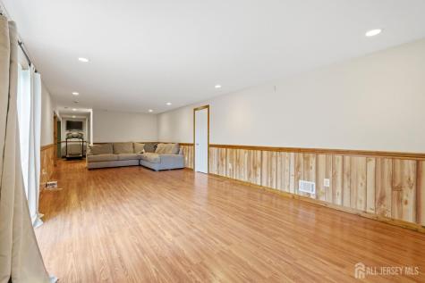 32 Scott Drive Monroe NJ 08831
