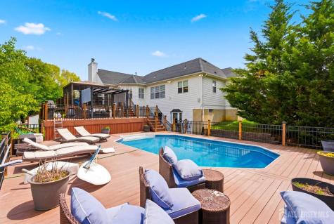 32 Scott Drive Monroe NJ 08831