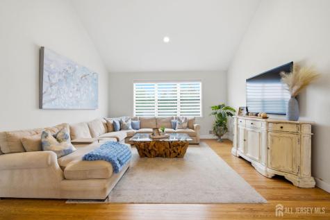 32 Scott Drive Monroe NJ 08831