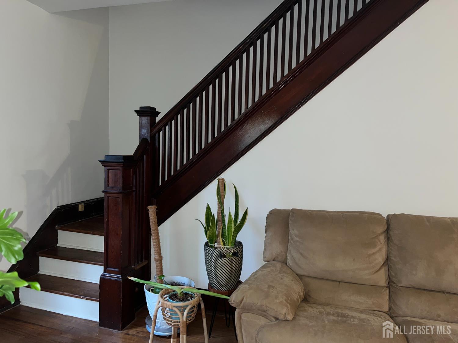 105 N 2nd Avenue Highland Park NJ 08904