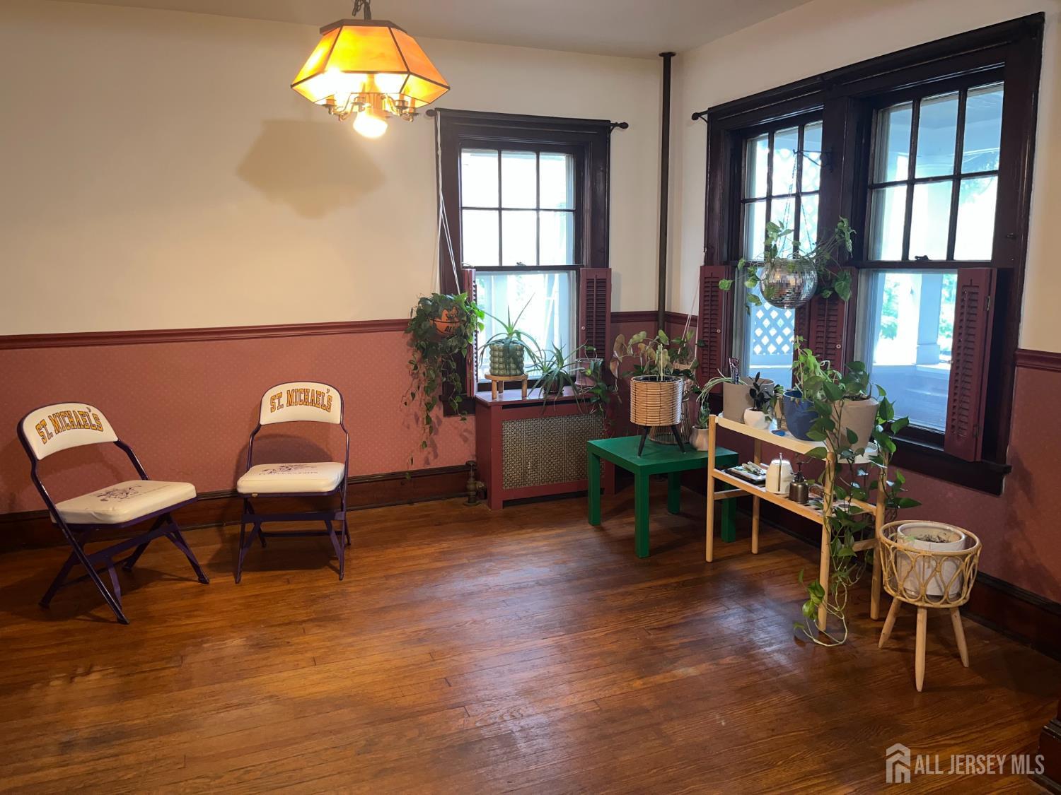 105 N 2nd Avenue Highland Park NJ 08904