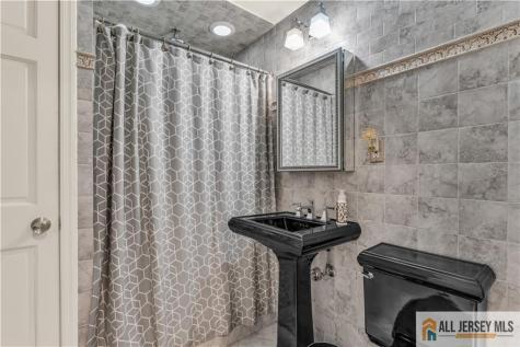 26 Carrington Court Old Bridge NJ 07747