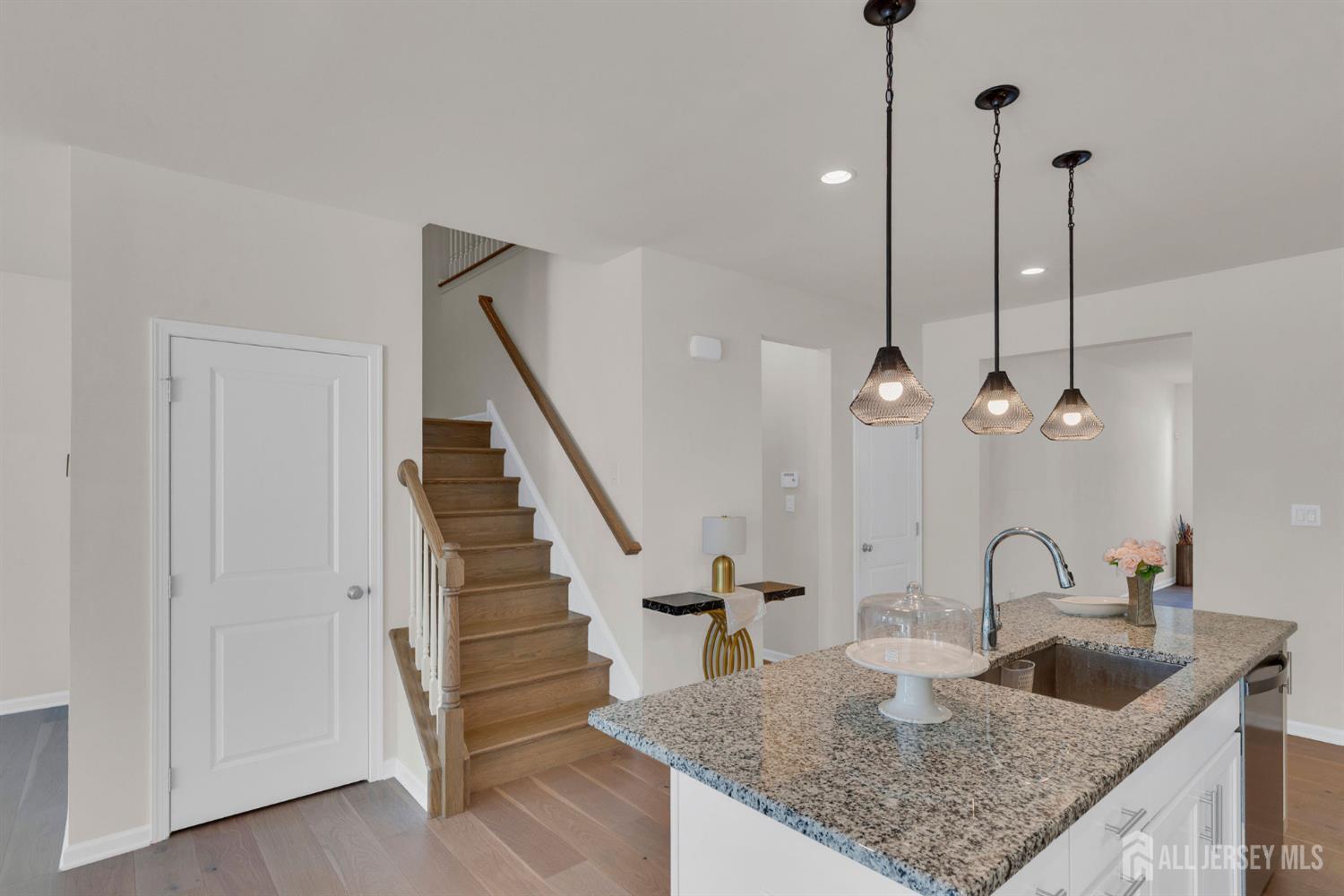 29 Beachwood Drive Monroe NJ 08831