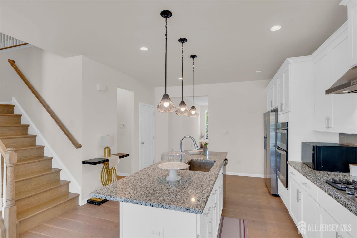 29 Beachwood Drive Monroe NJ 08831