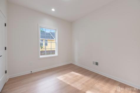1762 S 2nd Street Piscataway NJ 08854