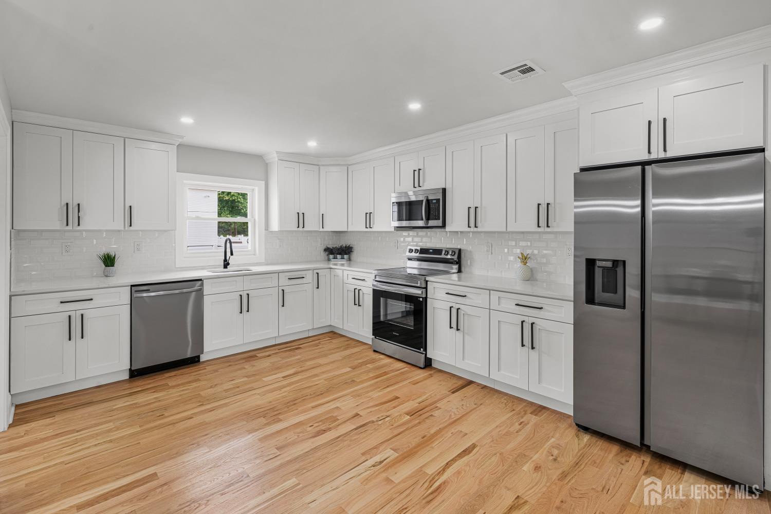 1221 Charter Street Piscataway NJ 08854