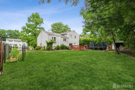 28 Price Drive Edison NJ 08817