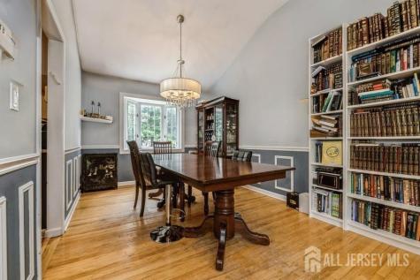 28 Price Drive Edison NJ 08817
