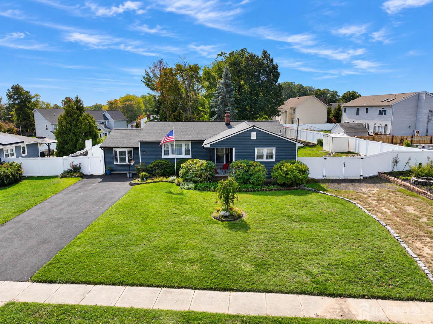 166 Burlington Avenue Spotswood NJ 08884